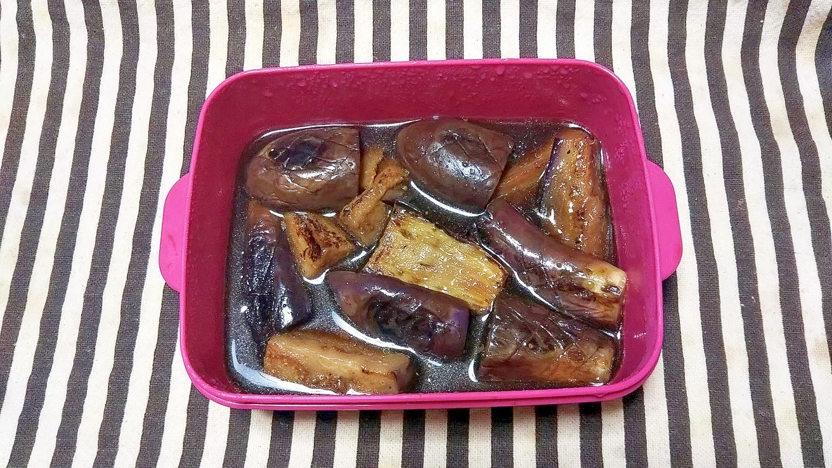 茄子の煮浸し なすの煮浸し～めんつゆでも作れるワンランク上の簡単レシピ