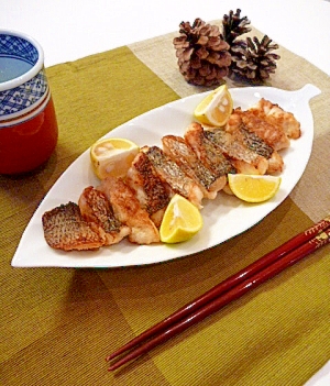 臭みなし 油も少し 鯛の唐揚げ レシピ 作り方 By まめもにお 楽天レシピ 臭みなし 油も少し 鯛の唐揚げ レシピ 作り方 By まめもにお 楽天レシピ